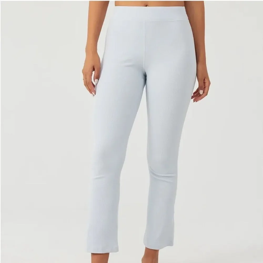 Outdoor Voices Ribbed Flare Legging Size Small